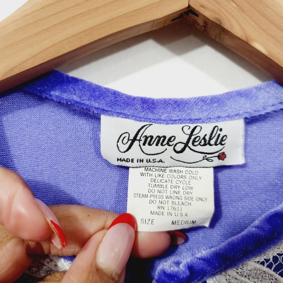 Vintage Anne Leslie Velvet Nightgown House Dress Blurple Half-Zip Lace Pocket - Picture 6 of 15